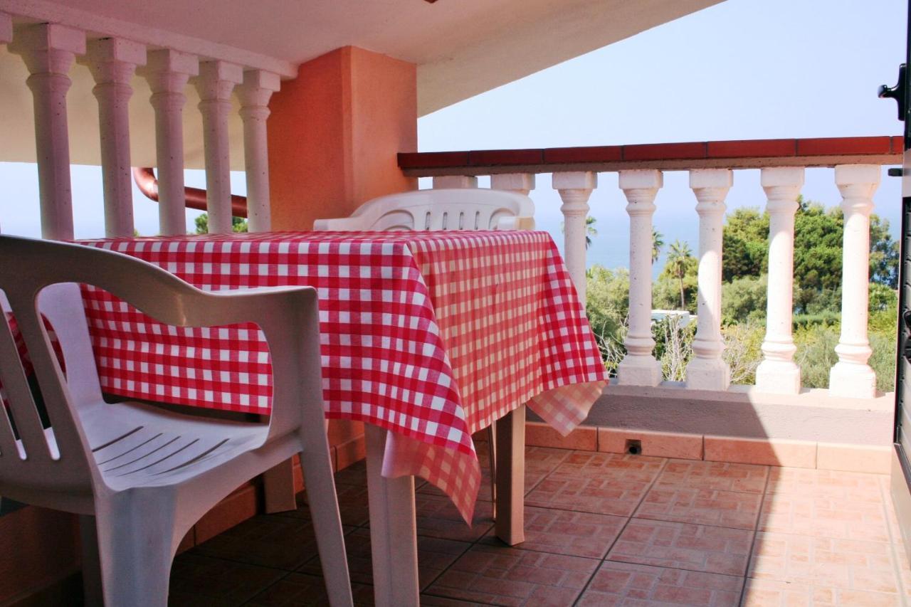 Case Vacanze Pietragrande Capo Vaticano Δωμάτιο φωτογραφία